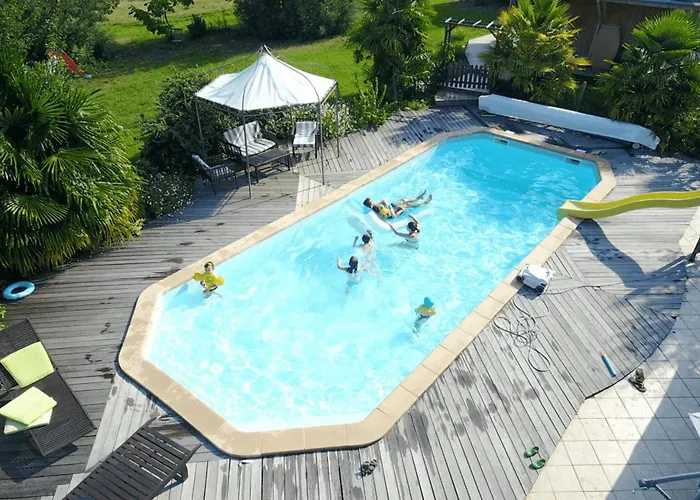 Les Cabanes De Trencalli 农家乐 *